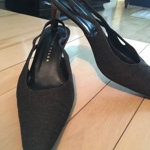Richard Tyler carbon grey sling back heels